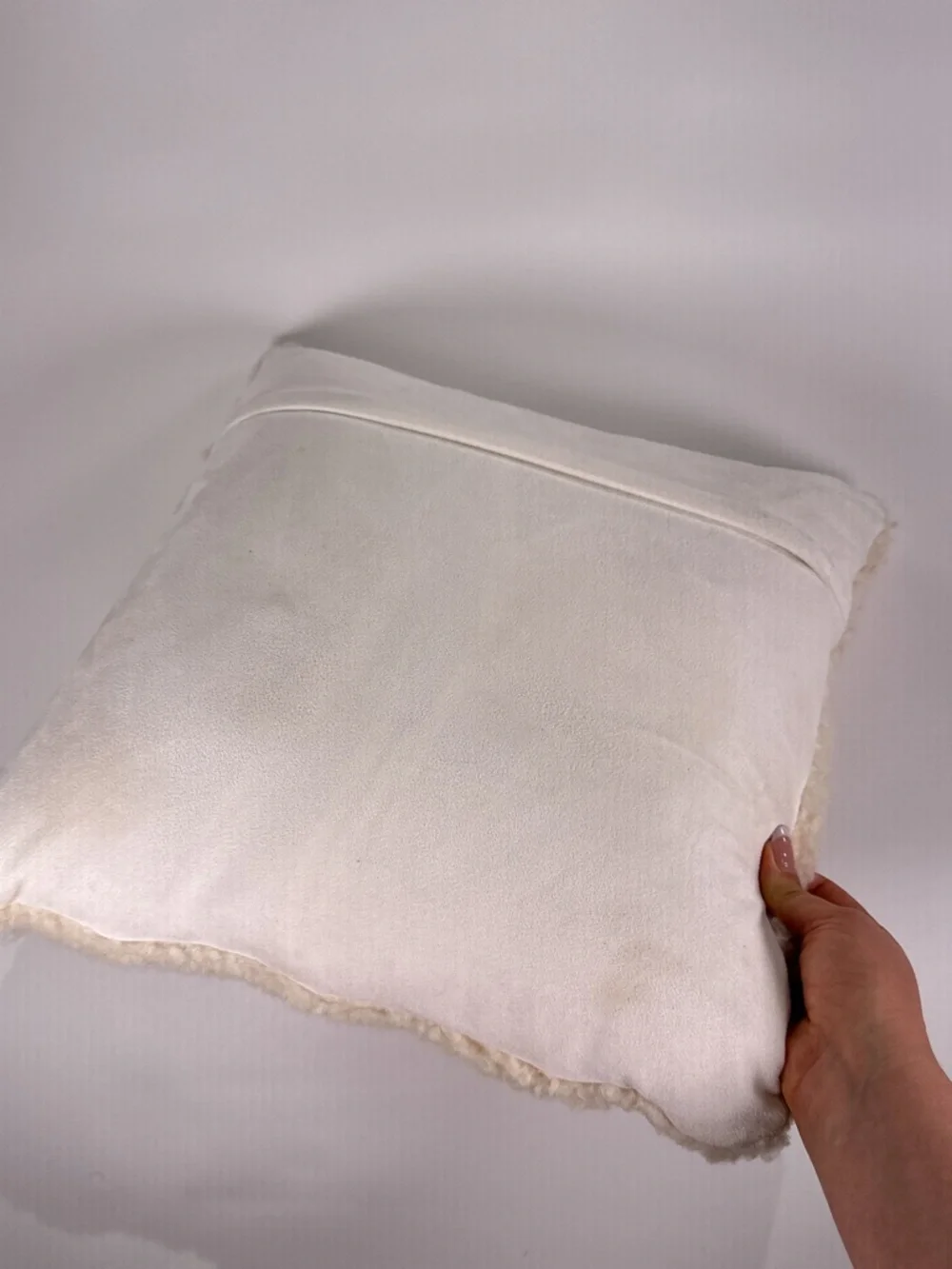 Natures Collection Throw Pillow New Zealand Sheepskin Cream 18x18